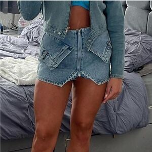 Pretty Little Thing Petite Light Blue Mini Pocket Front Denim Skirt